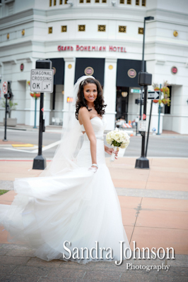Best Maggiano's Orlando wedding photographer - Sandra Johnson (SJFoto.com)